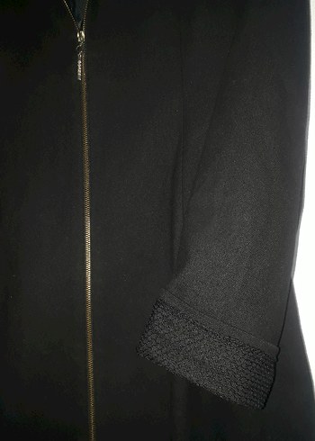 Siyah Fermuarlı Uzun Kadın Kaban - Görsel 4