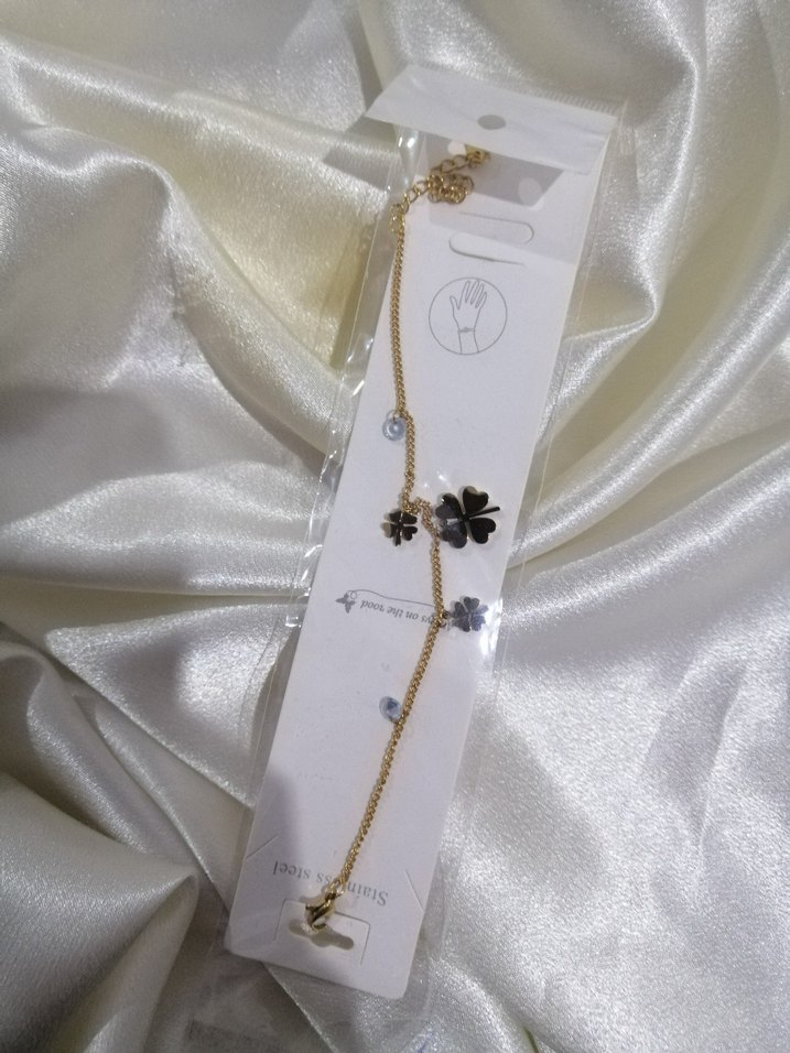 Altın Renk Zincir Detaylı Kadın El Zinciri - Görsel 2