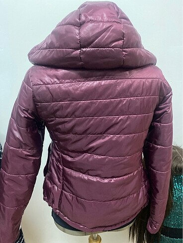 s Beden bordo Renk Çok az kullanıldı