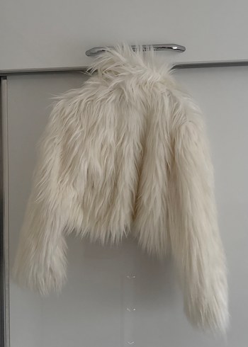 Zara Beyaz Kürk - Görsel 4