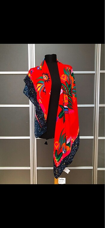 Desigual DESİGUAL ipek büyük eşarp etiketli