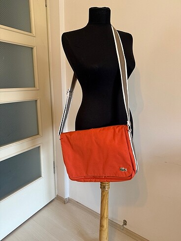 LACOSTE askılı çanta( unisex)
