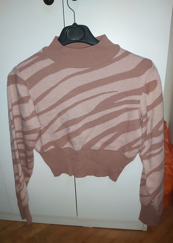 trendyol crop kazak