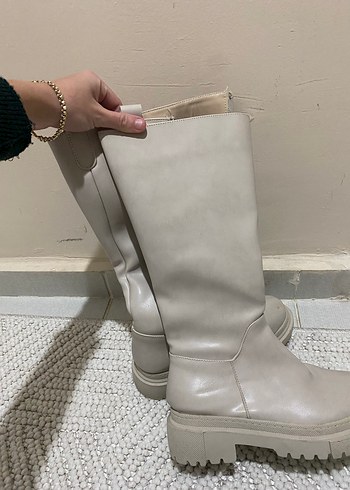 Bej Deri Kadın Bot - Görsel 2