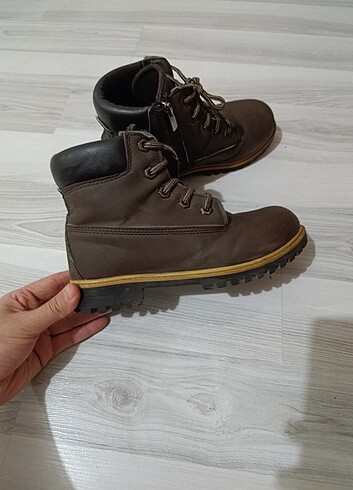 36 Beden Erkek çocuk bot 