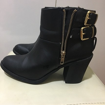 H&M Bot hm
