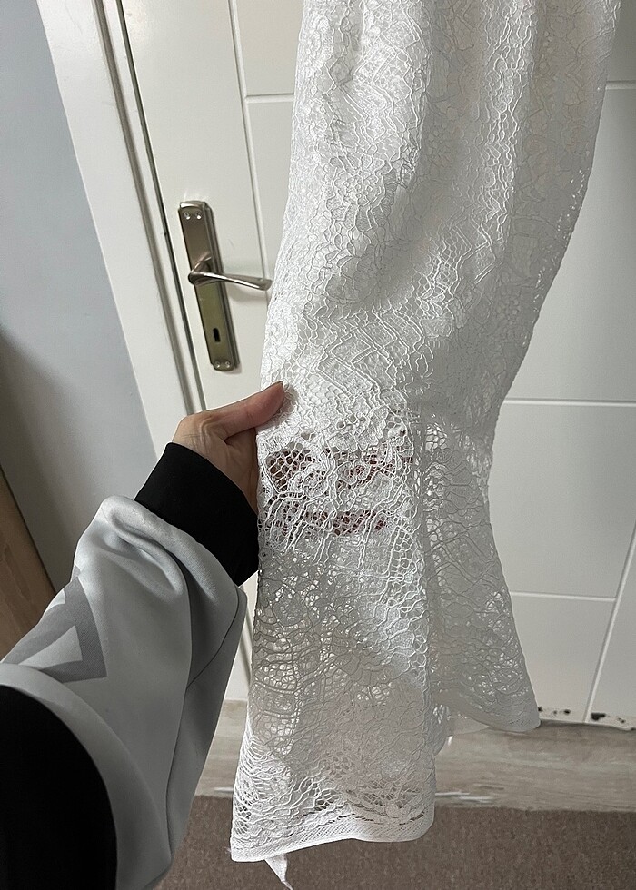 Nikah,dış çekim elbisesi beyaz dantelli - Görsel 2