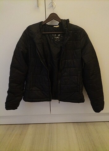 PULL&BEAR MONT