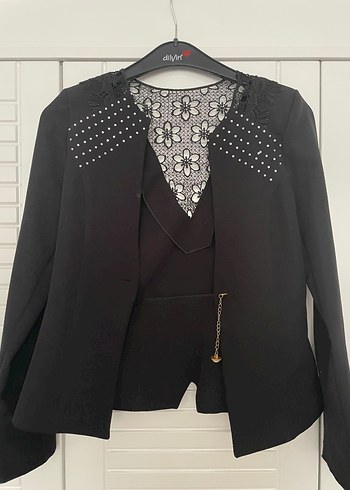 38 Beden siyah Renk Zincir Detaylı İşlemeli Siyah Mini Blazer