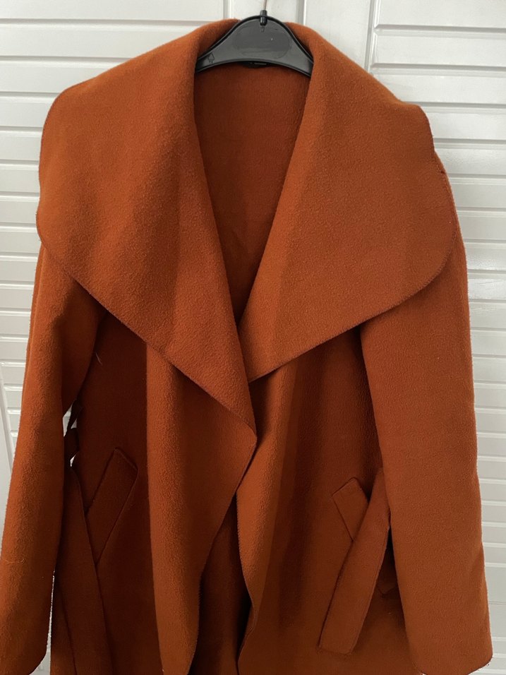 Kadın Kahverengi Uzun Dökümlü Kaban - Görsel 3