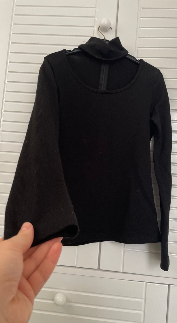 Siyah Yüksek Yakalı Uzun Kollu Kadın Kazak - Görsel 2