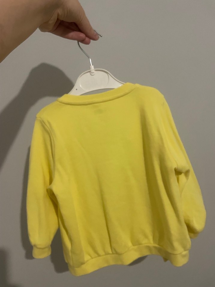 Sarı Düğmeli Uzun Kollu Hırka - Görsel 3