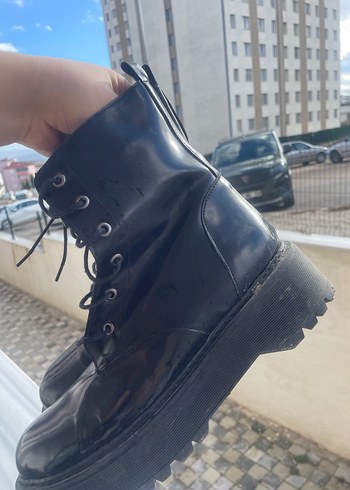 Siyah Platform Topuklu Punk Tarzı Kadın Bot - Görsel 3