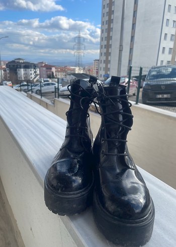 Siyah Platform Topuklu Punk Tarzı Kadın Bot - Görsel 9