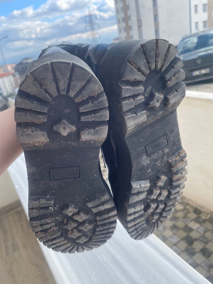 Siyah Platform Topuklu Punk Tarzı Kadın Bot - Görsel 4