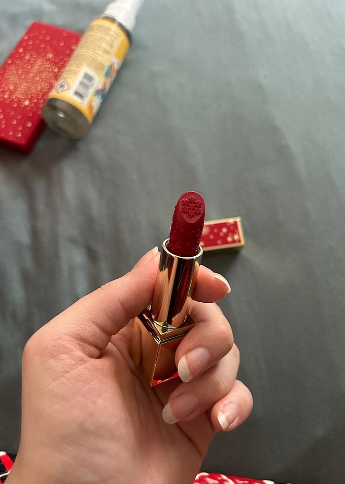 Estée Lauder Ruj - Görsel 3