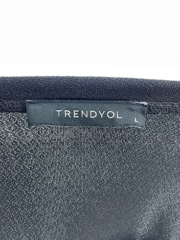 l Beden siyah Renk Trendyol & Milla Bluz %70 İndirimli.