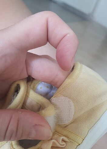 LC Waikiki Fırfırlı sarı ayakkabı