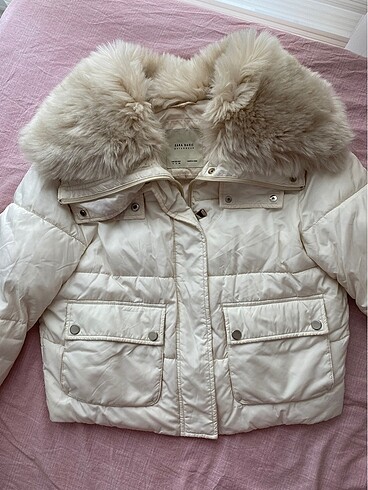 Zara kürklü mont