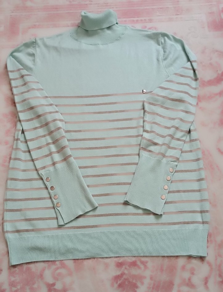 Bej Boğazlı Triko Kadın Kazak - Görsel 2