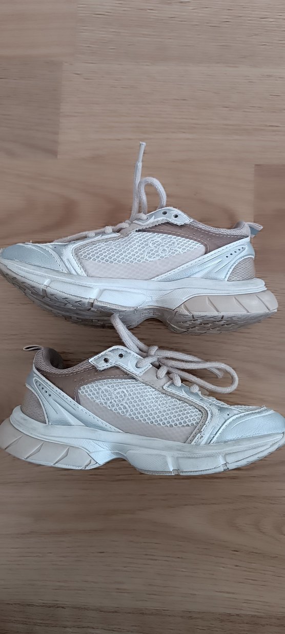 Kız Çocuk Beyaz Gri Bağcıklı Spor Ayakkabı - Görsel 3