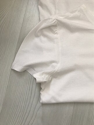 m Beden beyaz Renk H&M tshirt
