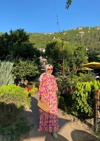Pembe Batik Desenli Uzun Bohem Elbise