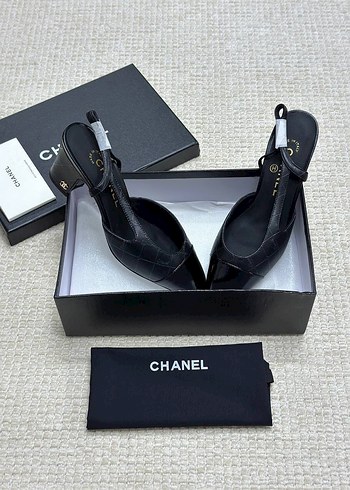 Chanel Siyah Tokalı Stiletto Kadın Klasik Ayakkabı