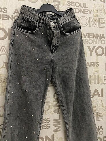 Zımba detaylı jeans
