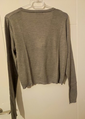 Gri Düğmeli Kadın Hırka - Görsel 2