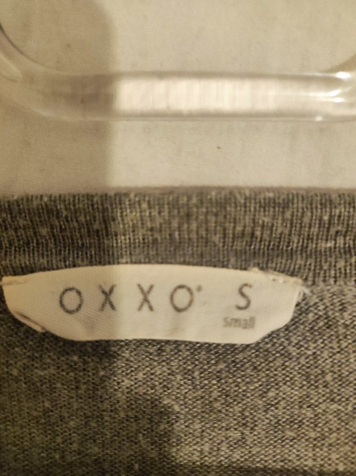 Gri Düğmeli Kadın Hırka - Görsel 3