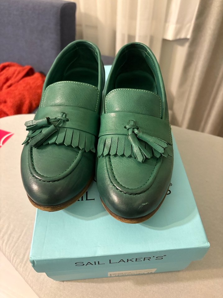 Yeşil Deri Püsküllü Kadın Klasik Ayakkabı - Görsel 4