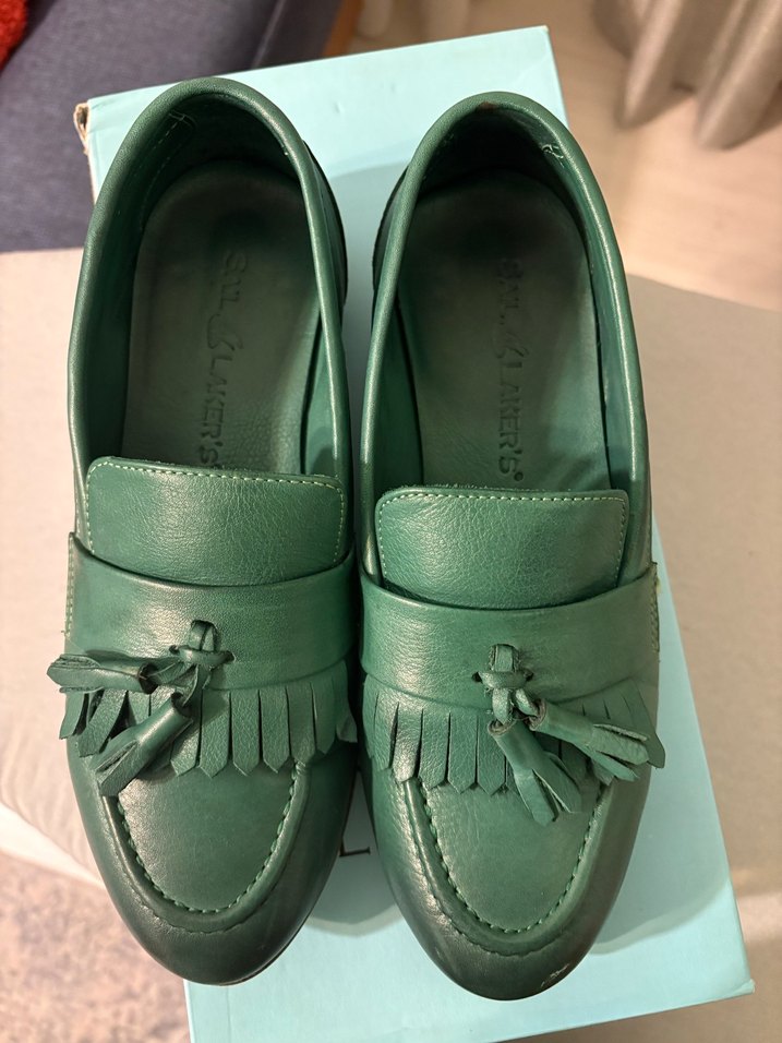 Yeşil Deri Püsküllü Kadın Klasik Ayakkabı - Görsel 5