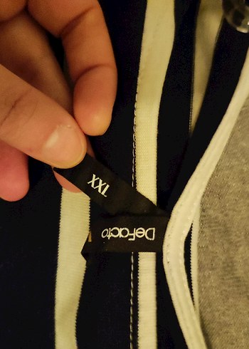 Uzun Kollu Lacivert Beyaz Çizgili Kadın Bluz - Görsel 3