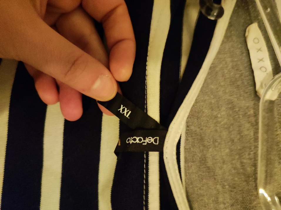 Uzun Kollu Lacivert Beyaz Çizgili Kadın Bluz - Görsel 3