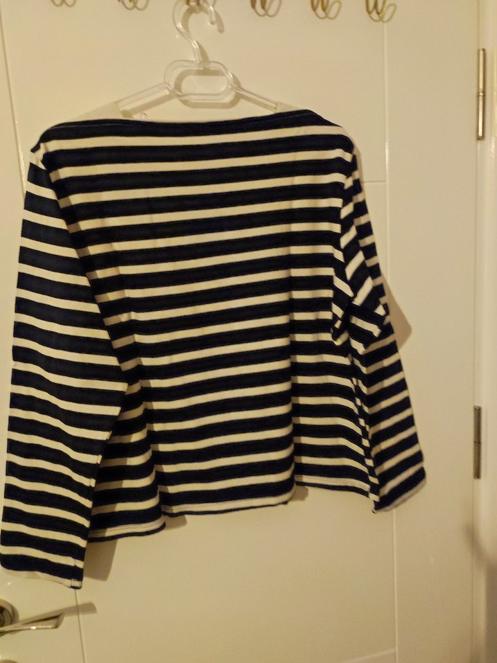 Uzun Kollu Lacivert Beyaz Çizgili Kadın Bluz - Görsel 2