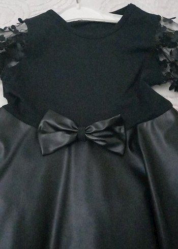 6 Yaş Beden Kız Çocuk Siyah Dantelli Gotik Elbise