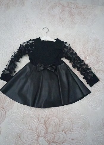 Kız Çocuk Siyah Dantelli Gotik Elbise