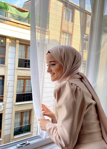 Rose gold Uzun Kollu Drapeli Tesettür Abiye