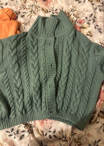 Bohem Tarz Yeşil Boğazlı Triko Kazak - Görsel 2