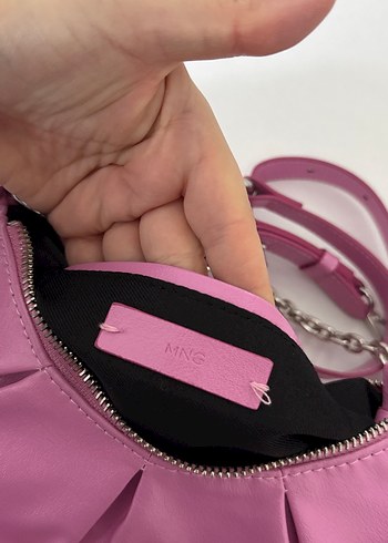 Zincir Detaylı Pembe Deri Kadın Çanta - Görsel 3