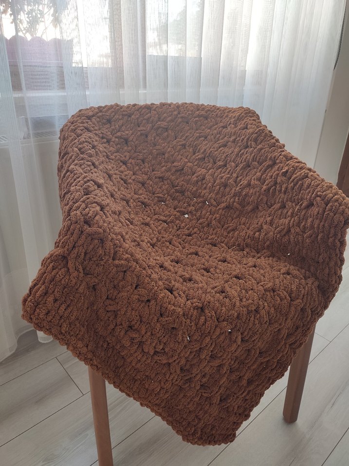 Kahverengi Örgü Bebek Battaniyesi - Görsel 4