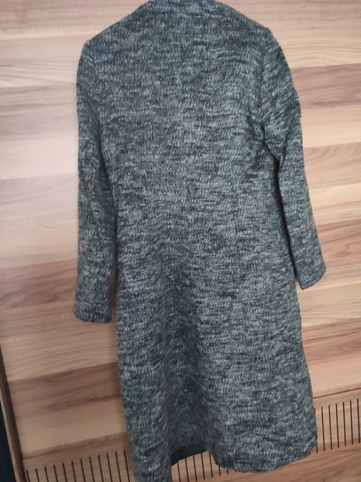 Gri Uzun Kemerli Kadın Kaban - Görsel 3