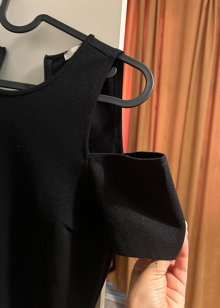 Siyah Tulum - Görsel 3