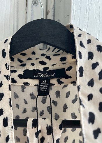 Yılan Desenli V Yakalı Uzun Elbise - Görsel 3