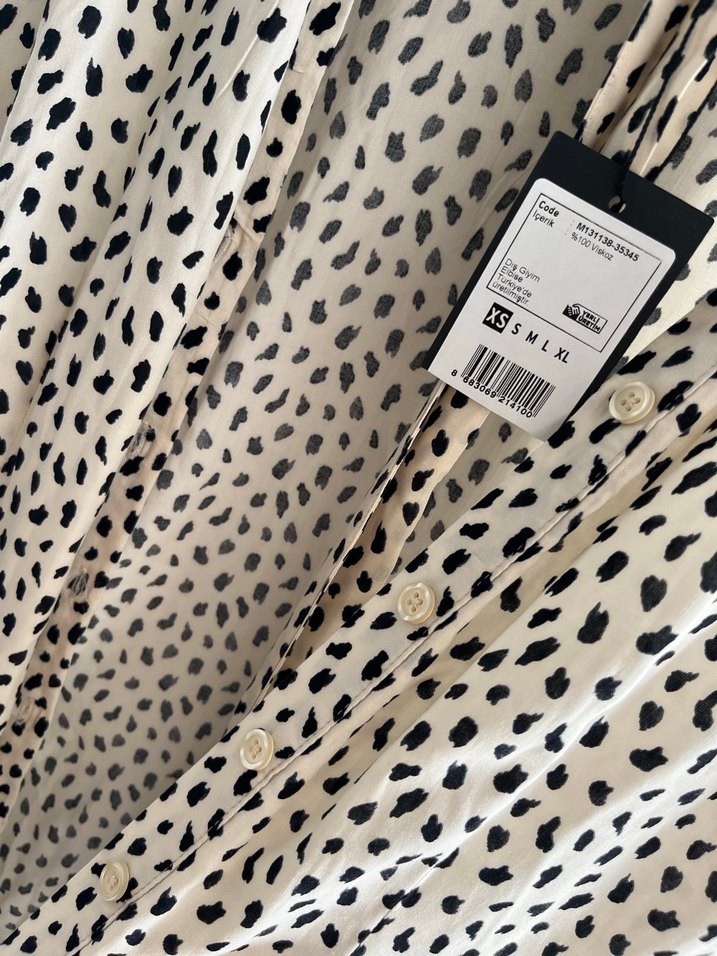 Yılan Desenli V Yakalı Uzun Elbise - Görsel 5