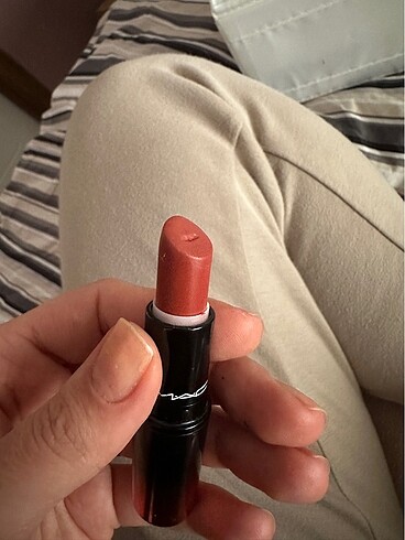 MAC Mac ozel seri make me care