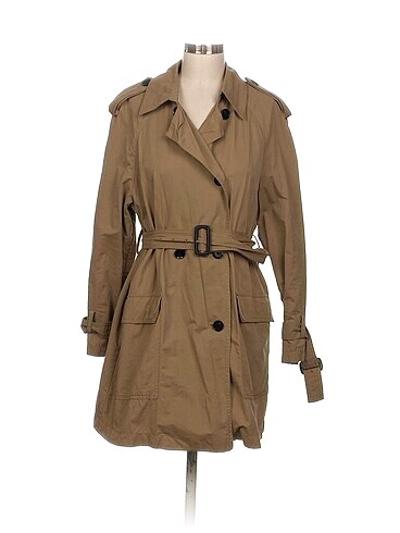 Zara Trenchcoat %70 İndirimli.