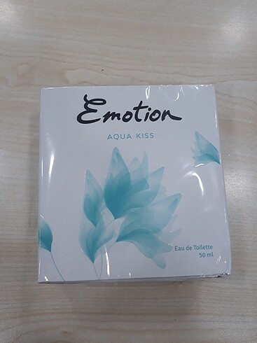Emotion parfüm aqua kiss