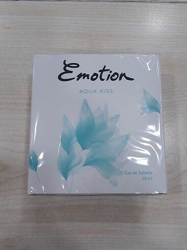 Emotion aqua kiss bayan parfümü 